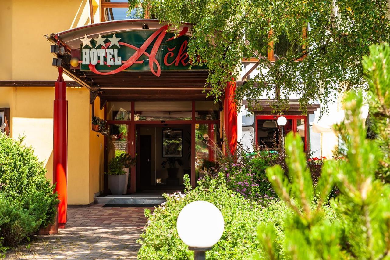 Hotel Acko Ruzomberok Εξωτερικό φωτογραφία